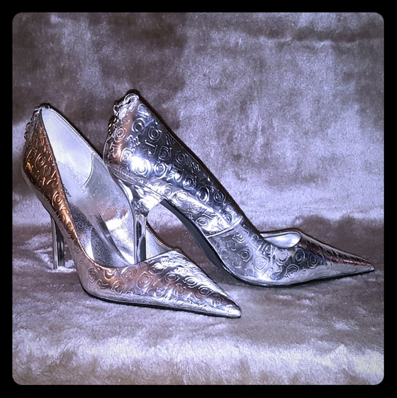Rocawear - Silver - Pointy Toe - 4.25" Heels  - 10 - Picture 1 of 8